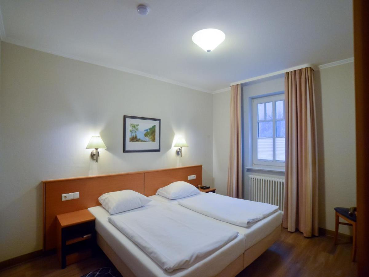 Komfort Mit 1 Schlafzimmer Und Terrasse Im Erdgeschoss 153 Apartment *